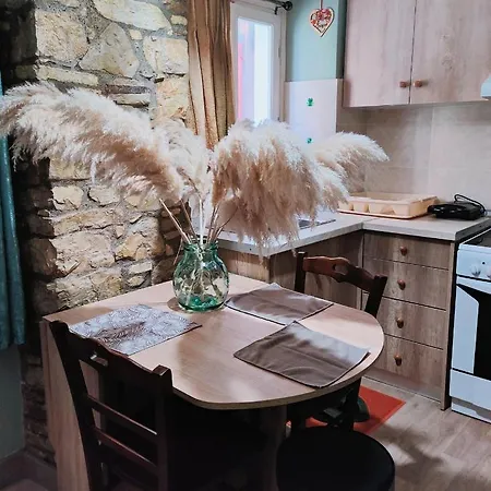 Chrysa's Studio Liston Corfu