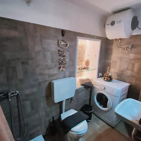 Apartment Chrysa's Studio Liston Corfu